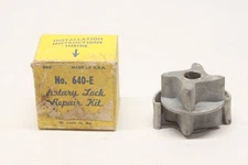 NOS 1939-48 Chrysler Dodge DeSoto 1940-48 Nash Rotary Door Lock Repair Kit 640-E