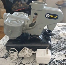 SKLZ Pro Lightning Bolt Automatic Pitching Machine W/ Adapter Working
