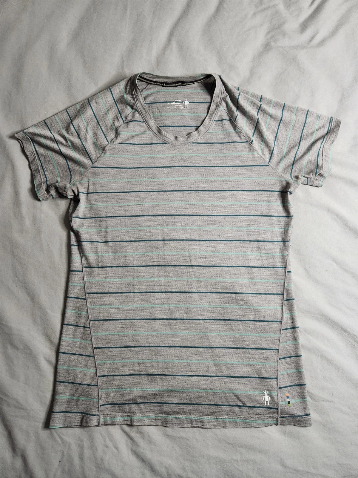Smartwool Merino 150 Wool T Shirt Base Layer Womens Sz Medium Gray Blue Striped