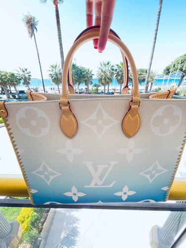 Louis Vuitton onthego Mykonos GM Schultertasche großer Farbverlauf blau NEU selten LTD - Bild 13 von 20
