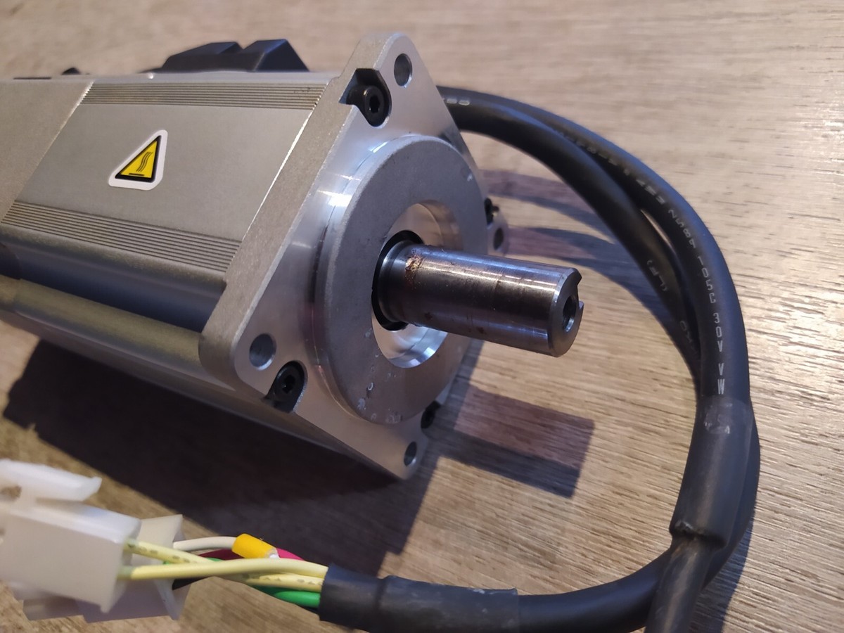 PANASONIC AC SERVO MOTOR MSMD042J1T [NEW] | eBay