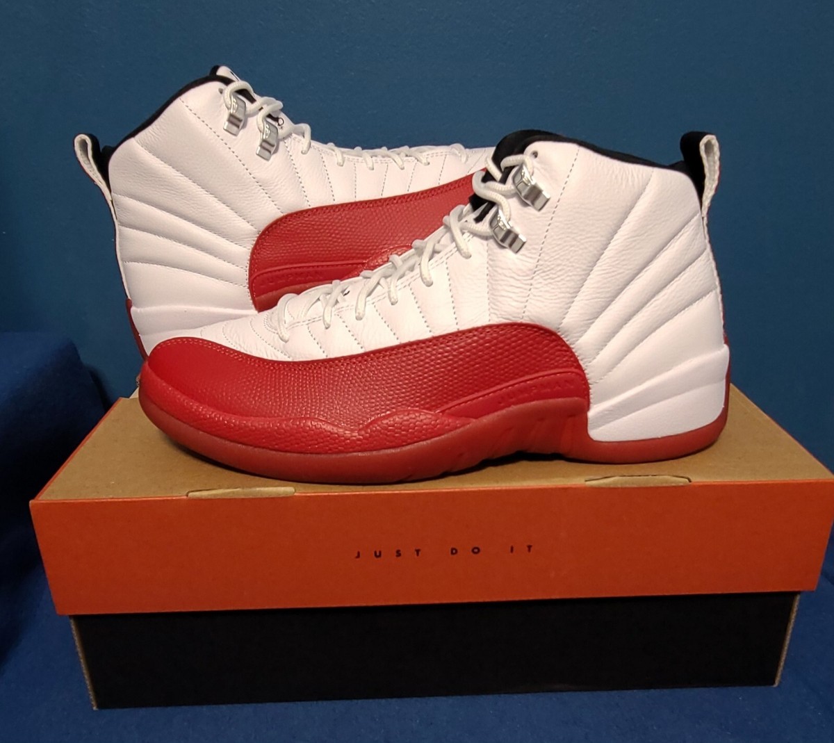 Size 10.5 - Jordan 12 Retro 2023 Cherry CT8013-116 🔥🔥 Varisty