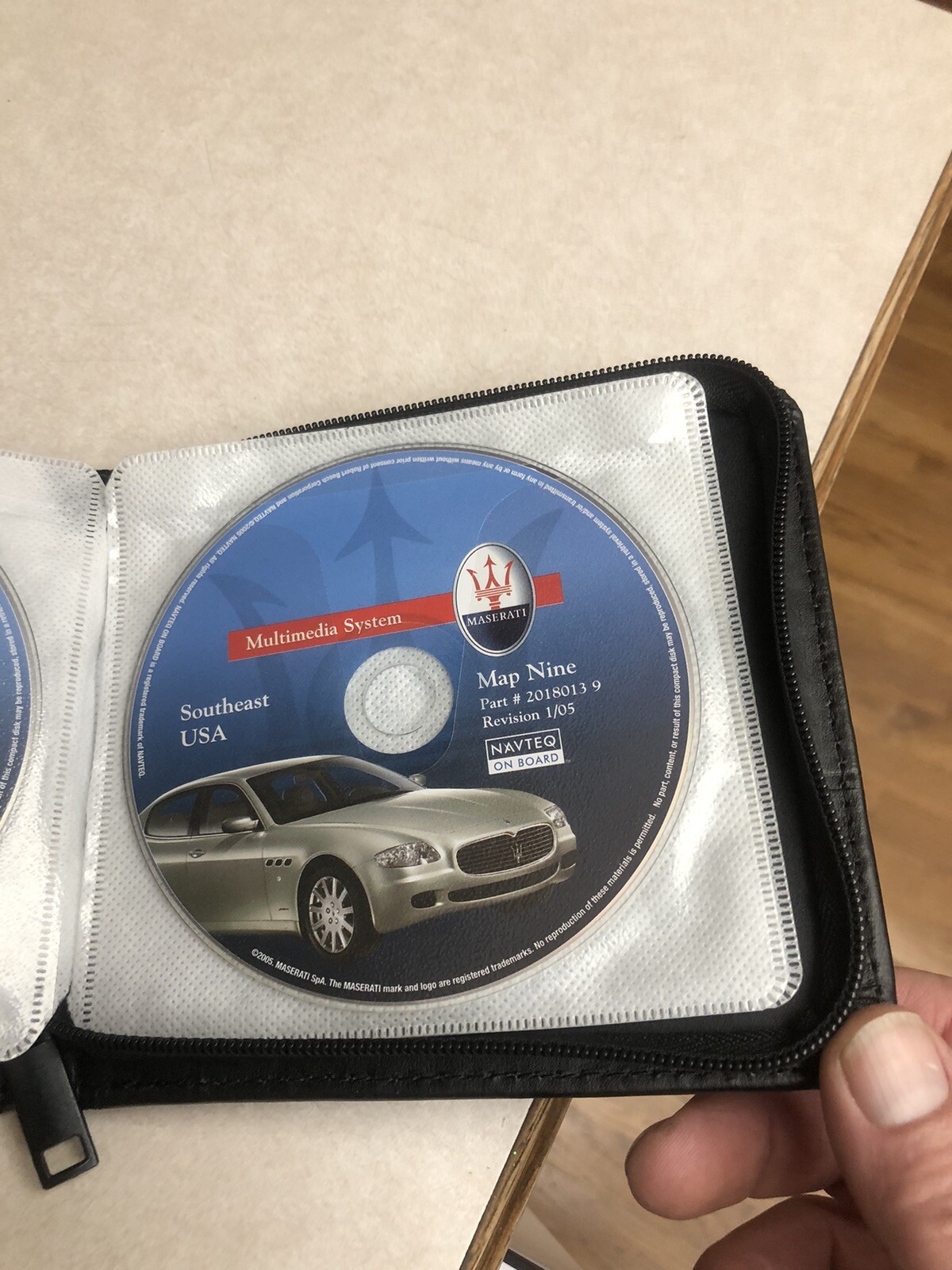 MASERATI GPS NAVIGATION DISCS CD OEM 2018013  Maps Complete W/Case 1/05 Revision