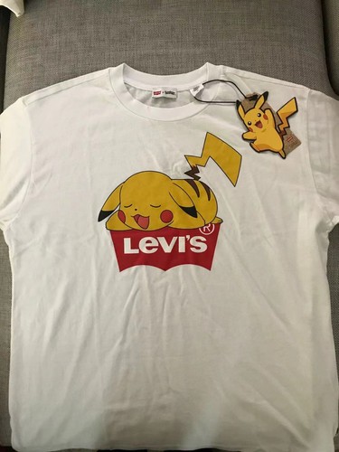 Unisex T-Shirt Sleeping Pikachu White 