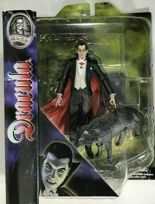 DRACULA Action Figure Universal Studios Monsters Diamond Select