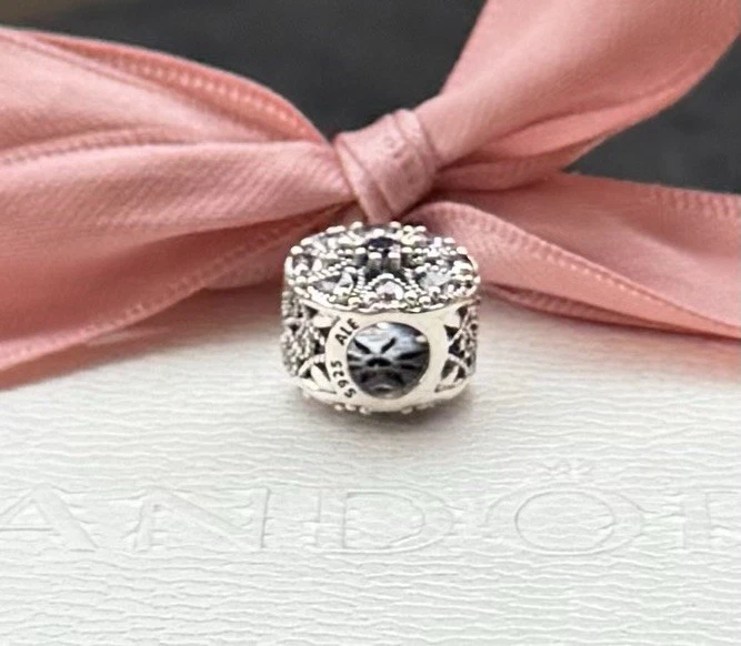 Original Pandora Charm „strahlendes Ornament“ 925 Silber #791974NPRMX - Bild 2 von 2