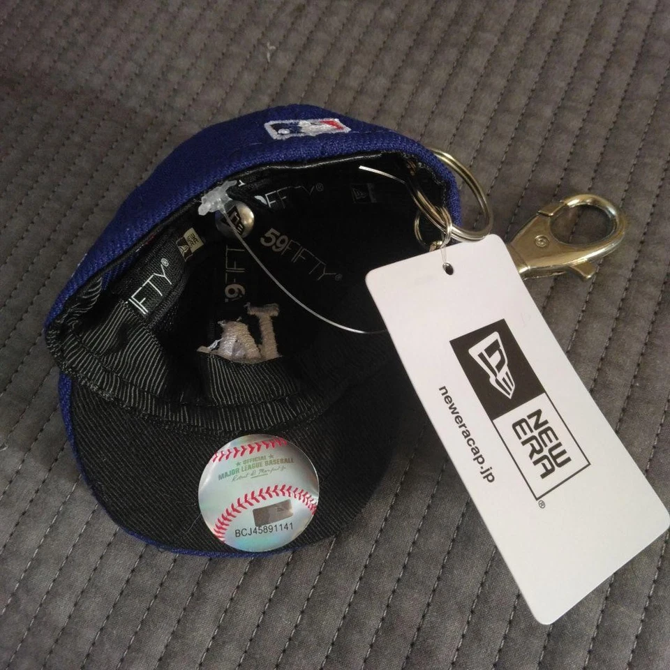 New Era Mini Cap Keychain Gift charm LA Dodgers Official Blue Logo - Image 4 of 4