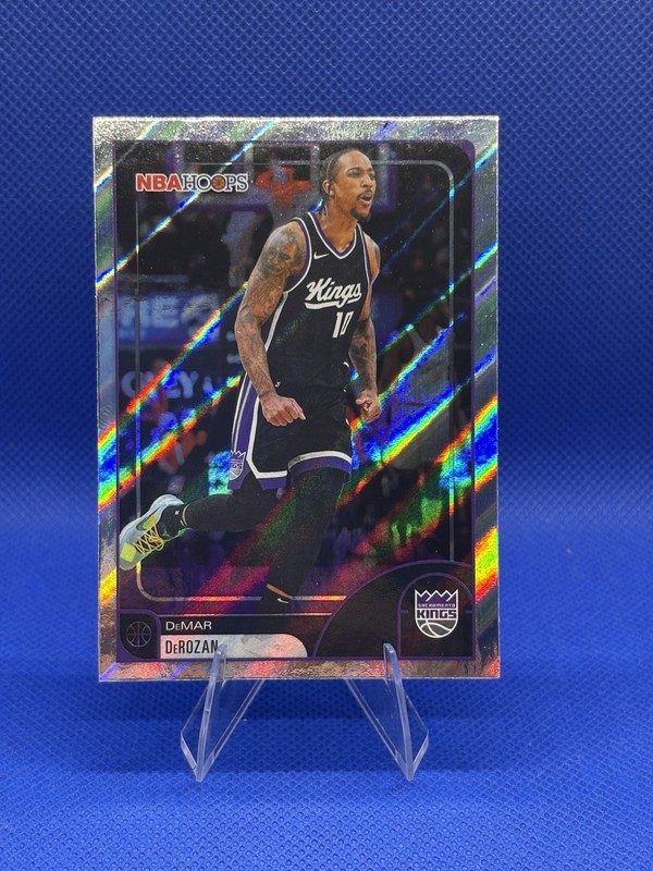 Topps 2024-25 NBA Hoops DeMar DeRozan Sacramento Kings Parallel #69