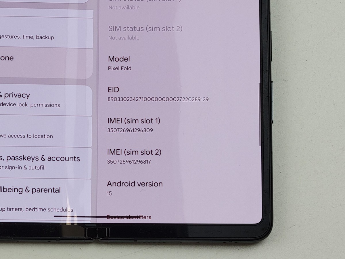 Google Pixel Fold (G9FPL) 256GB - Obsidian Black (Unlocked Google Pixel Fold (G9FPL) 256GB - Obsidian Black (Unlocked