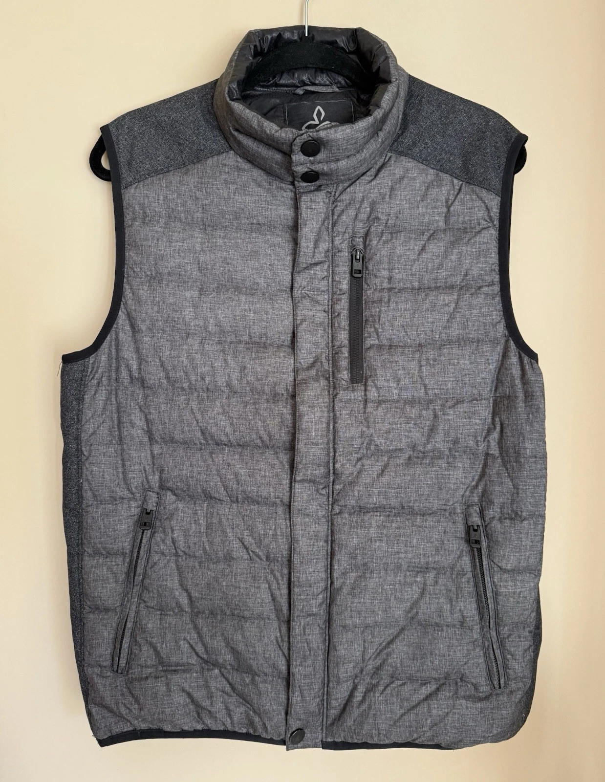 Prana mens size M Graham Quilted Vest Grey Heather Puffer Down Fill, Full Zip