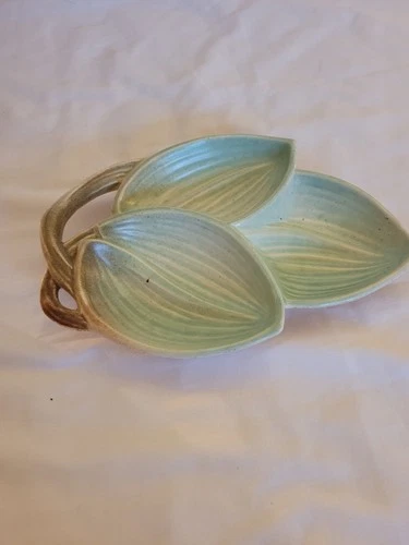 McCoy 1950's three leaf green snak dish 11"