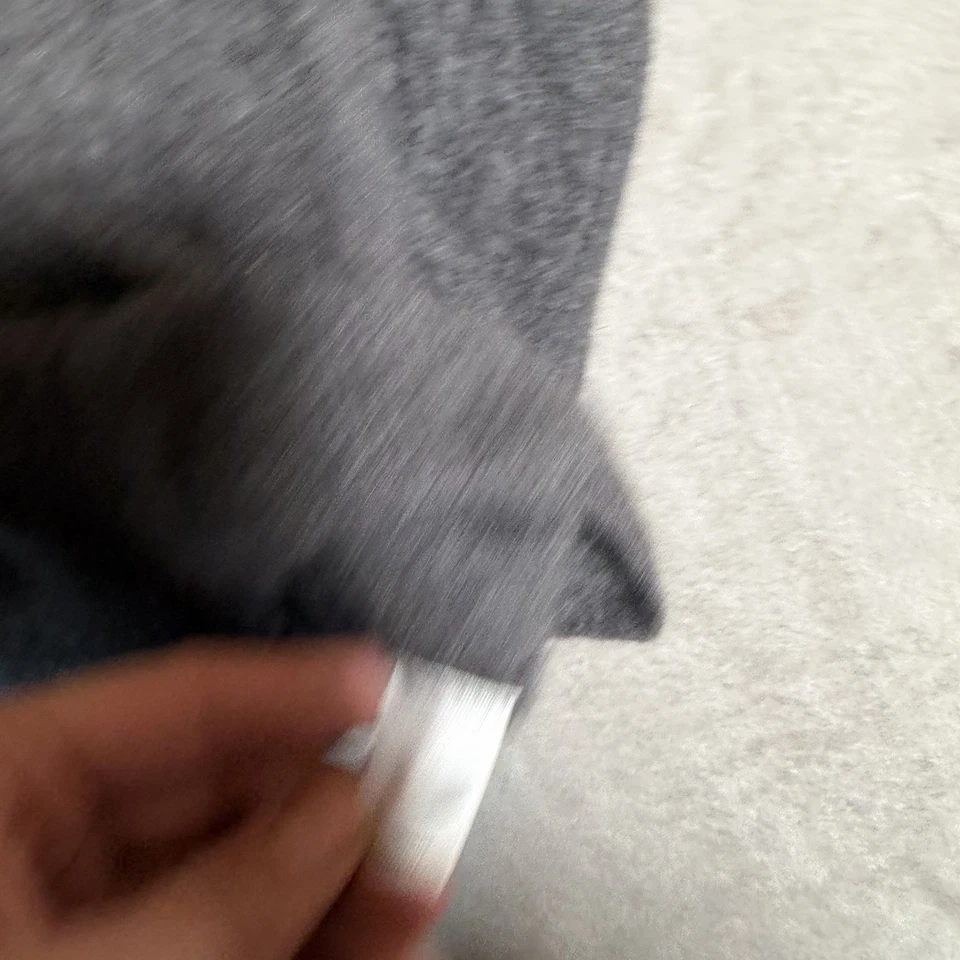 Suéter halógeno de cachemir para mujer grande gris cuello en V suéter de lujo informal Foto 2 de 4