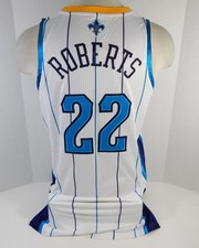 2010-11 New Orleans Hornets Brian Roberts #22 Game Issued White Jersey L2