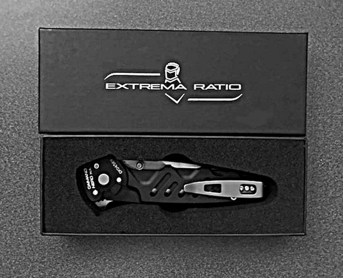 Extrema Ratio CAIMANO NERO N.A. SATIN –Robust. Italian Military-Grade EDC Folder - Picture 7 of 7