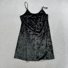 Victorias Secret Black Velour Velvet Slip Nightgown in Women s Size M/L