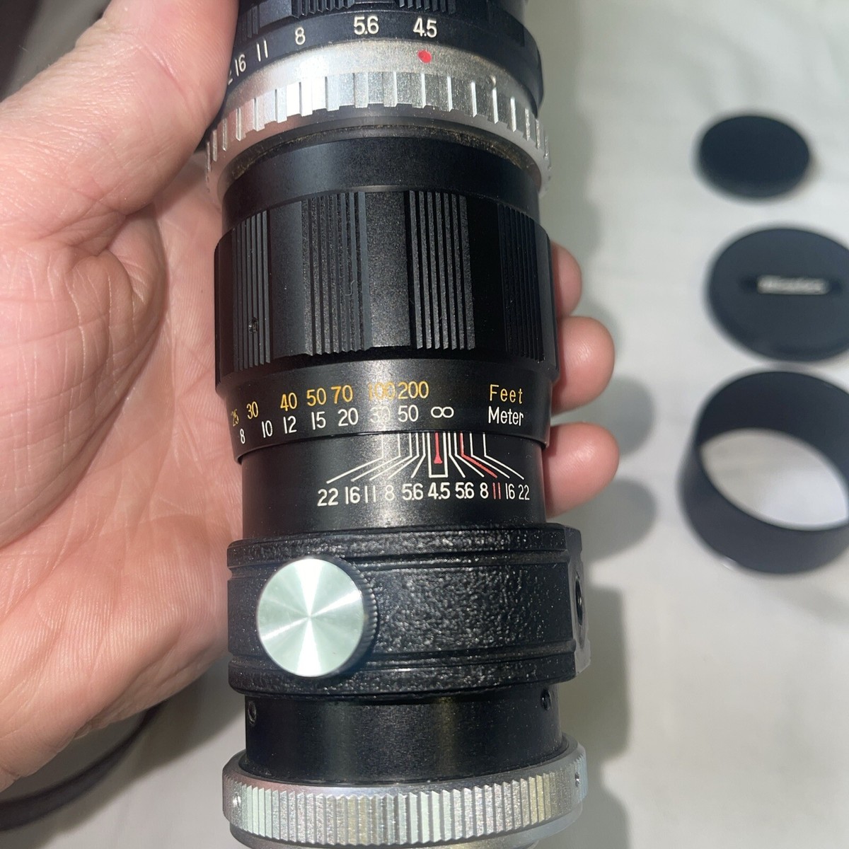 MINETAR 1:4.5 200mm TELEPHOTO LENS - M42 MOUNT - MADE BY TOKYO