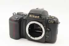 MINT Nikon F-601 QD Quartz Date AF 35mm Film Camera Body Japan z17160