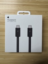 Apple Thunderbolt 5 Pro Cable USB-C  1m MC9C4AM/A - Black, Genuine and New