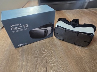 Samsung Gear VR SM-R322   Virtual Reality Headset   original verpackt 