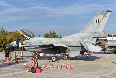 FOTO FLUGZEUG GENERAL DYNAMICS F-16C-30-CF KAMPFFALKE 132 C/N 2Y-23 BUI