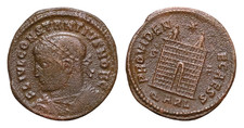 Constantius II Caesar Æ follis 19mm, 3,7g, Arelate Arles  Camp Gate