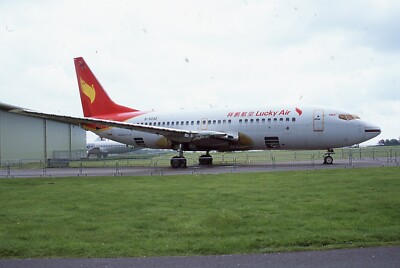 Aircraft Slide N3011 Lucky Air Boeing 737 Reg B-5092