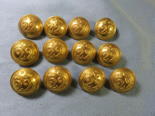 22nd INFANTRY REGIMENT OFFICER LINE BUTTON - 22mm - P&B Lyon * UNITED