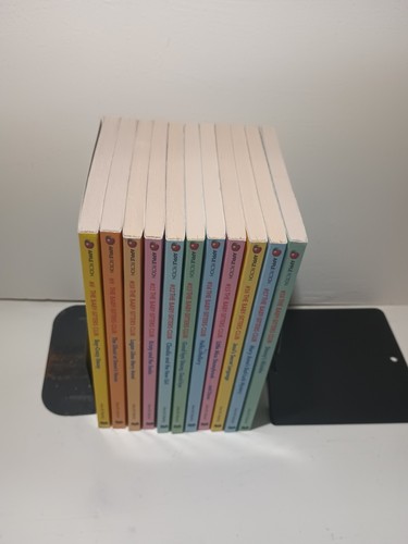 The Baby-Sitters Club/ Little Sisters BOOK LOT (52) ~By ANN MARTIN - Picture 5 of 7