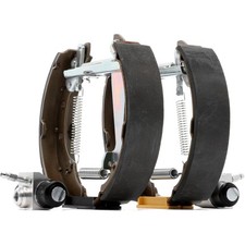 STARK Bremsensatz Trommelbremse Hinten für VW Golf IV Schrägheck (1J1)