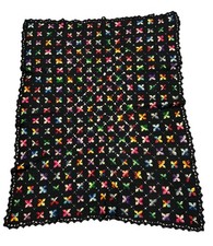 Tiro de ganchillo multicolor negro afgano cuadrado abuela hecho a mano vintage