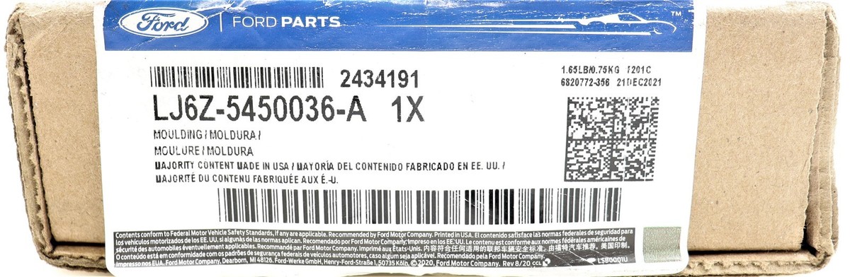 NEW OEM Ford Panoramic Sunroof Molding Rear LJ6Z-5450036-A Escape
