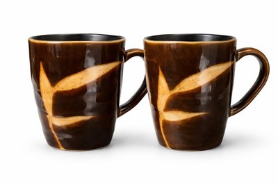 Pier 1 Dakara Brown Swirl Coffee Mugs Set of 2 Stoneware 4 1/2 Inches Tall Set 2