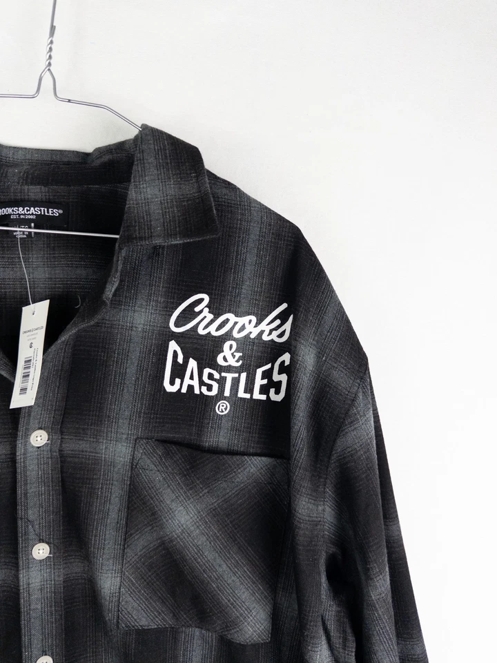 NWT Crooks and Castles Flannel Shirt Mens XL Button Up Spell Out Plaid - Image 4 of 4