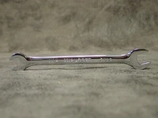 #3018 URREA 1/4" x 5/16" Open End Chrome Wrench Chrome Steel Alloy (BN10)