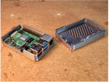 Full-featured Raspberry Pi 4 Model B case