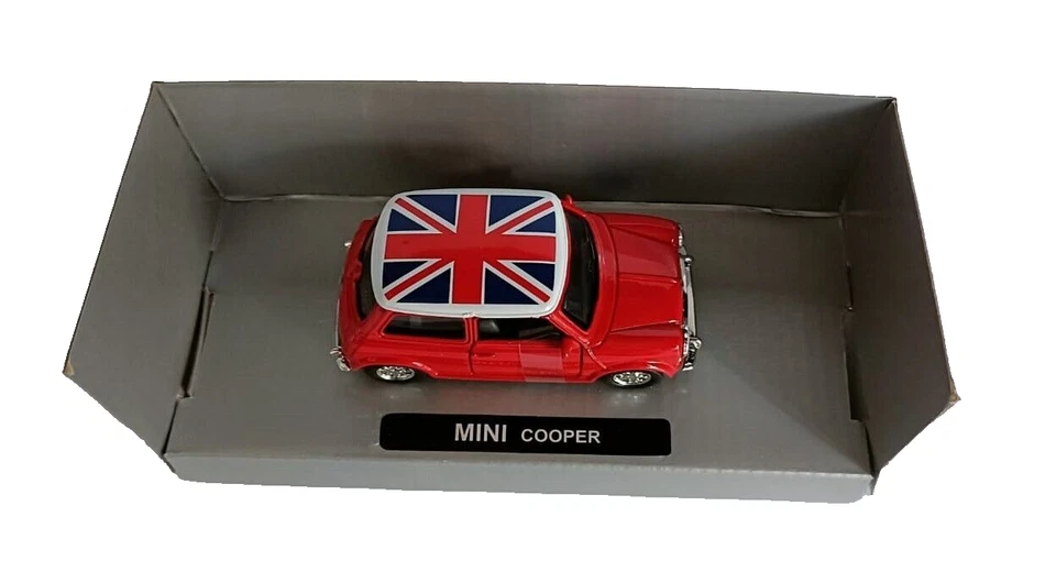 Giocattolo Auto Mini Cooper in Metallo Rossa 9 cm Scala 1:32 New-Ray - Immagine 4 di 4