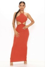 Fashion Nova Chasing Sunsets Maxi Dress - Rust Size Medium