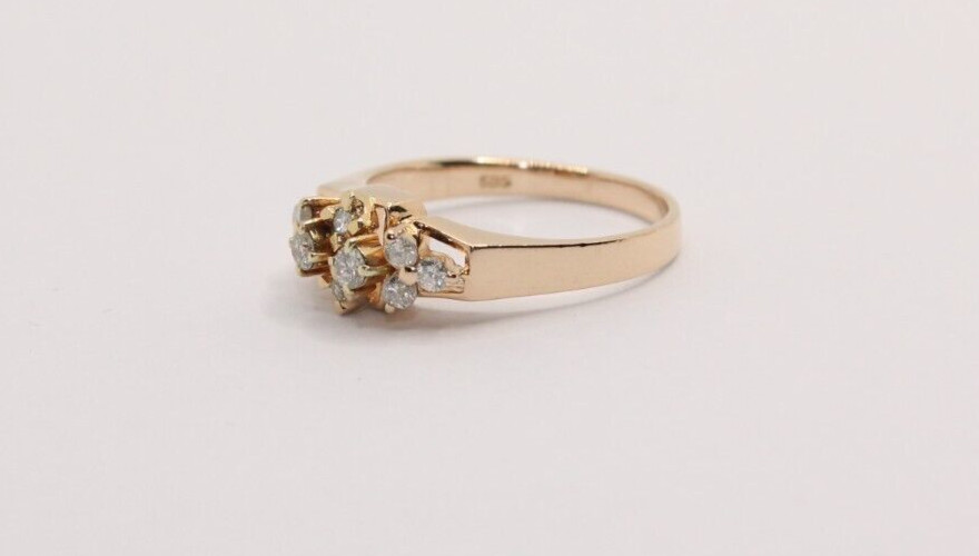 Solid 14ct Gold & Diamond Cluster Ring - image 3