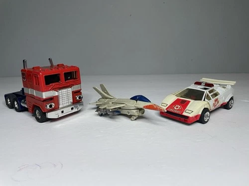 Set Of 3 Vintage 1980’s Hasbro Takara & Bandai TRANSFORMERS W/Optimus Prime