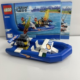 Lego 60005 Fireboat City 2013 With Manuals & Minifigures 100% Complete set