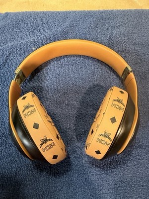 Beats by Dr. Dre MCM Studio 3 Wireless Headphones