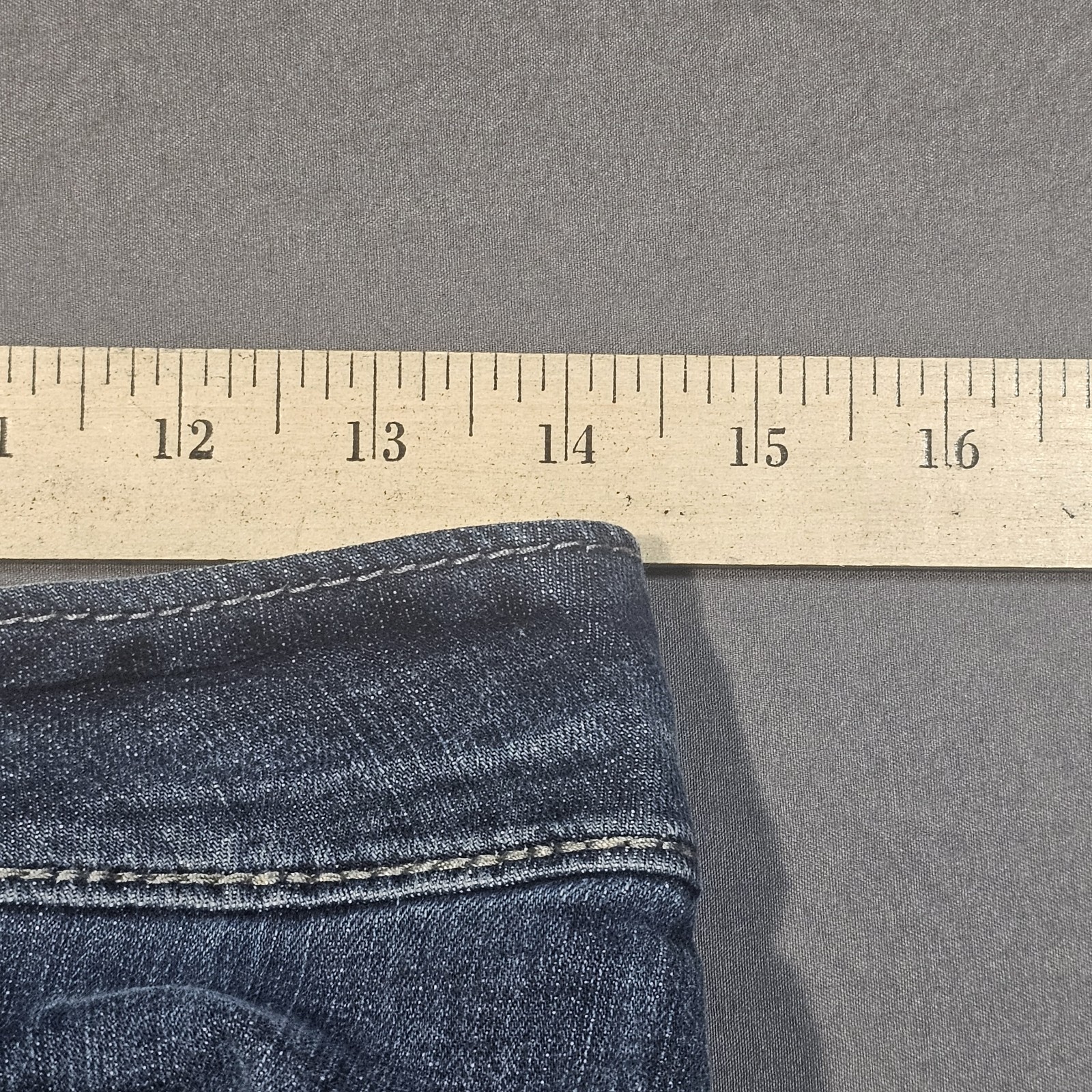 Levis 529 Women Jeans 4 Blue Denim Skinny Leg Curvy Fadeout Whisker Solid Cotton thumbnail 12