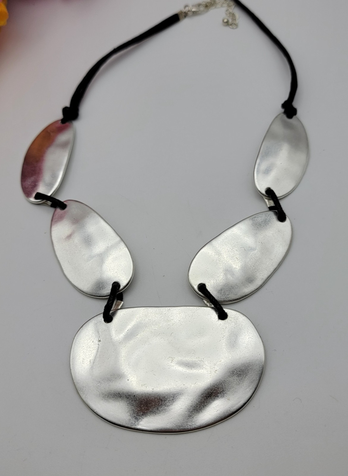 Silver Tone Hammered Metal Statement Bib Necklace… - image 5