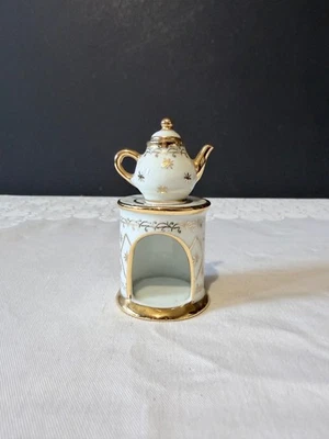 Tisanière miniature de poupée en porcelaine de Limoges - Photo 1/4