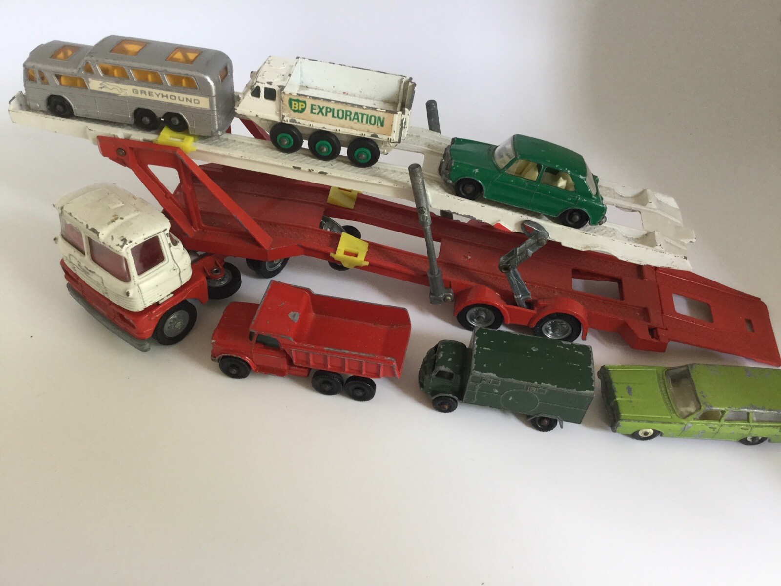 corgi major toys carrimore car transporter