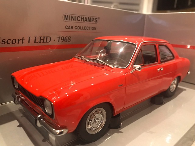 minichamps ford escort