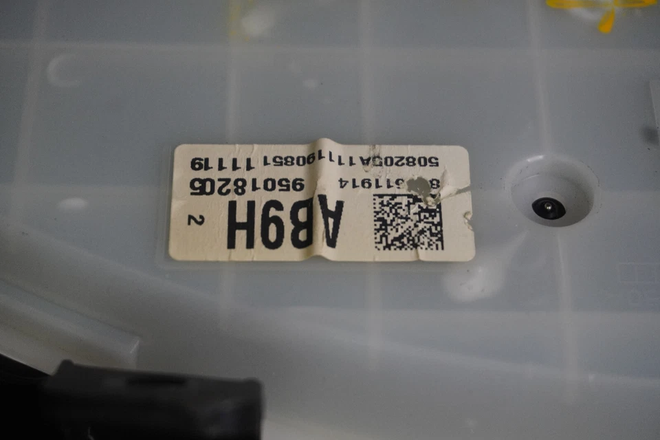 Chevrolet Cruze 2011 2012 2013 velocímetro calibre grupo fabricante de equipos originales 59 k millas 95487986 Foto 4 de 4