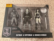 McFarlane Justice League Level 4 Campaign Gray Batman Superman Wonder Woman