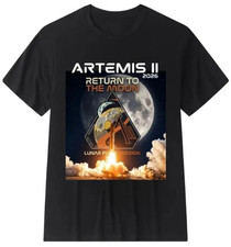 Vintage Artemis II Return to The Moon Lunar Flyby Mission 2026 Unisex T-Shirt