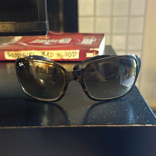Ray-Ban Women s Wrap Sunglasses Full Rim Black Plastic Frame Gray Tinted Lenses